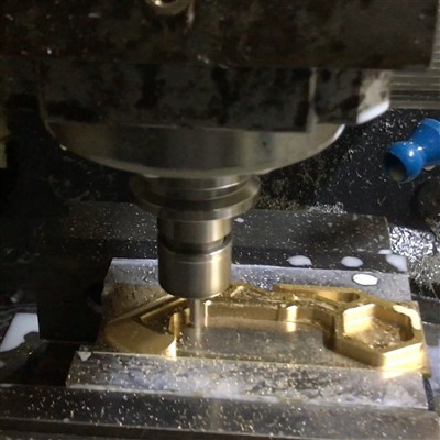 Servizio di lavorazione CNC per applicazioni industriali